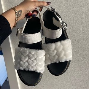 Dr. Martens Voss Quad Fluffy (Unworn)